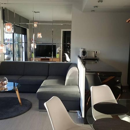 Sun Terrace Apartment تورّيفيِخا المظهر الخارجي الصورة